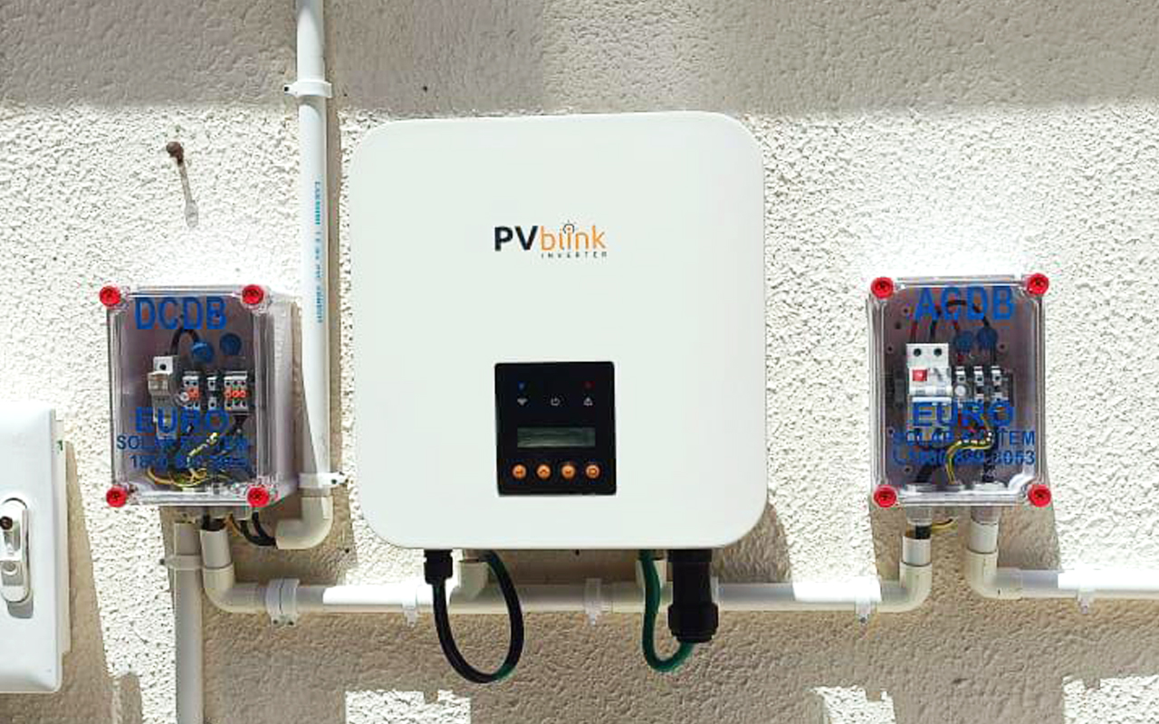 PVblink - Installation Plant with PVblink