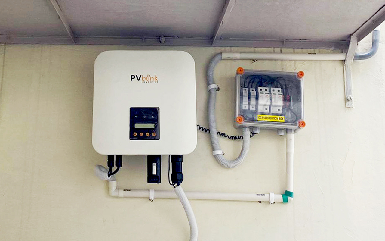 PVblink - Installation Plant with PVblink