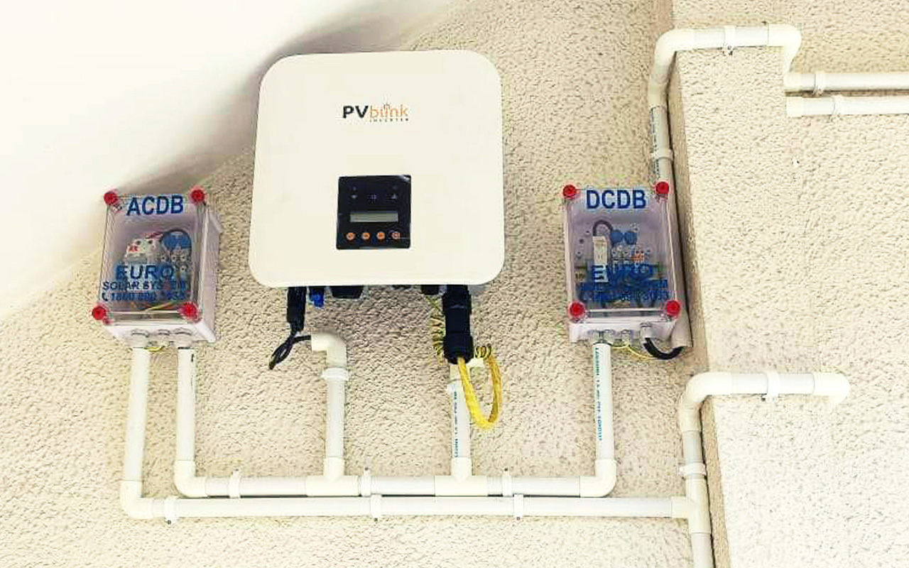 PVblink - Installation Plant with PVblink