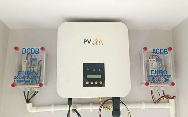 PVblink - Installation Plant with PVblink